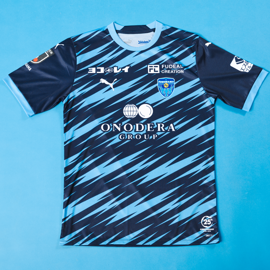 PUMA 横浜FC25周年記念ユニフォーム PUMA 横浜FC25周年記念ユニフォーム