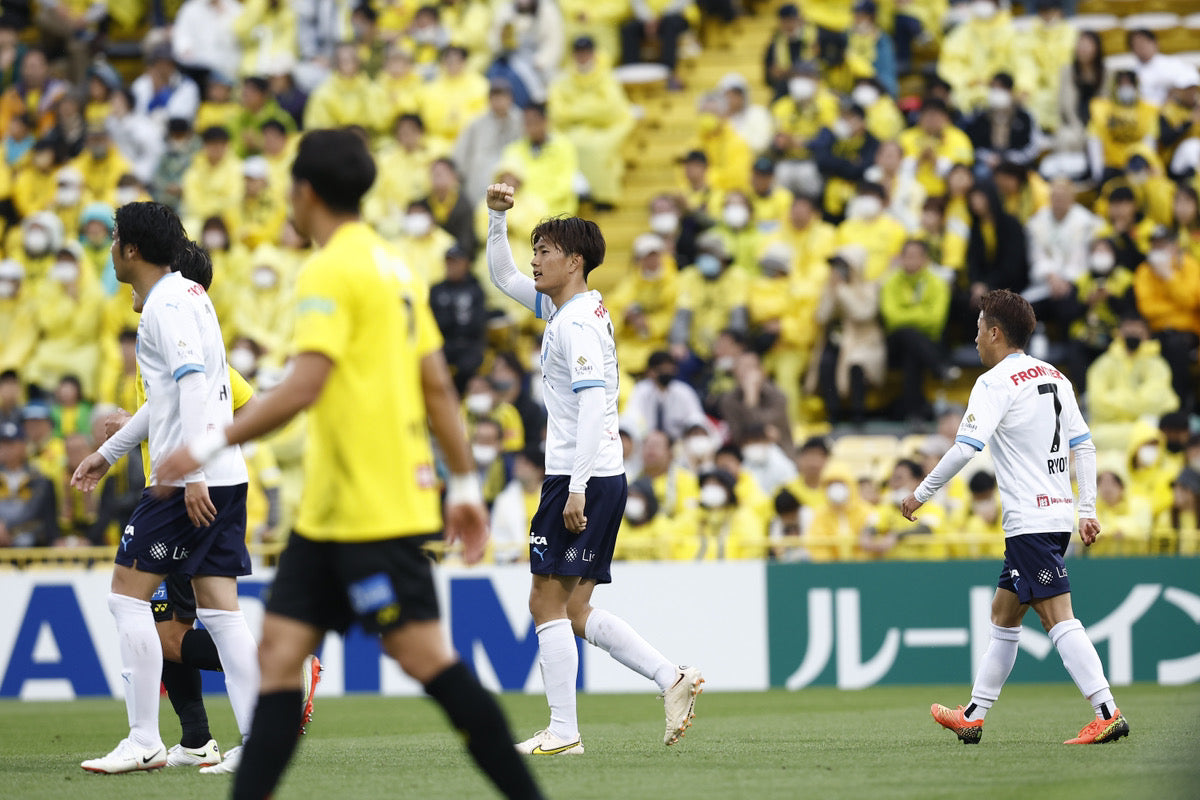 小川航基選手Ｊリーグ通算150試合出場記念グッズ | 横浜FC・公式オンラインストア